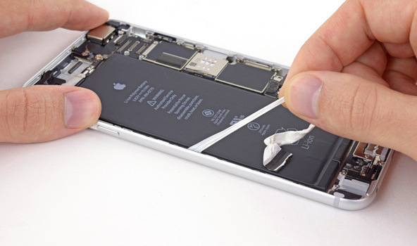 Thay IC nguồn iPhone 6s khi bật máy không lên nguồn
